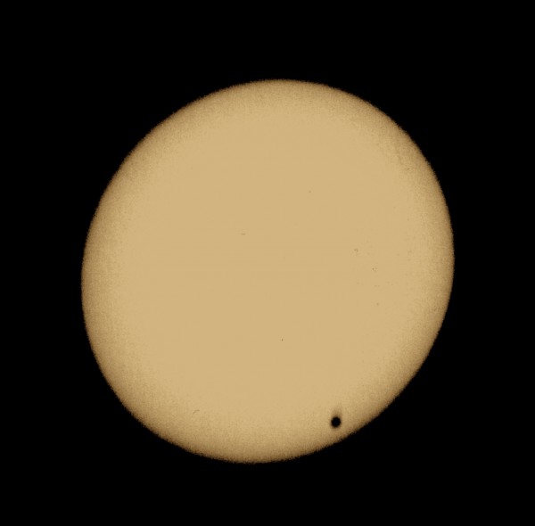 Image processing of Venus Transit