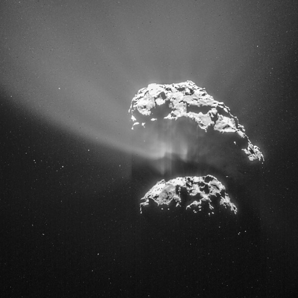Image credit: ESA/Rosetta/NAVCAM — CC BY-SA IGO 3.0, via http://www.esa.int/spaceinimages/Images/2015/02/Comet_on_9_February_2015_NavCam.