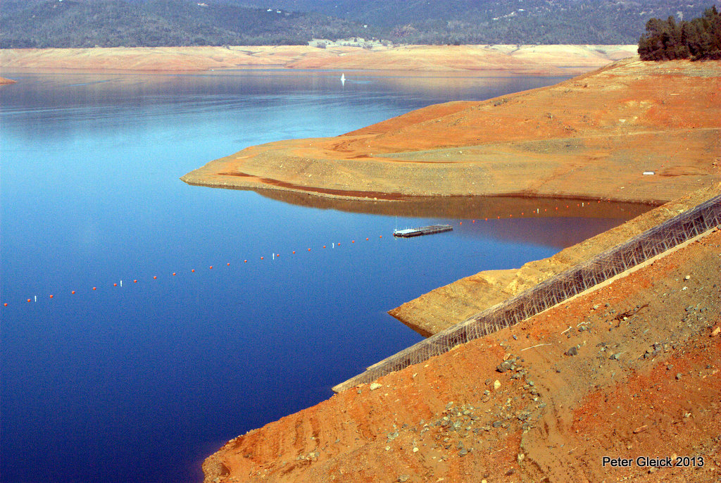 Oroville Reservoir, key reservoir in the State Water Project system, near record low levels. December 2013 (Photo: Peter Gleick)