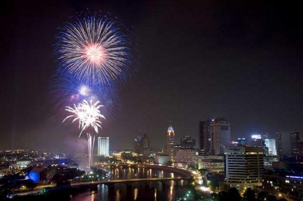 red-white-and-boom-fireworks-2