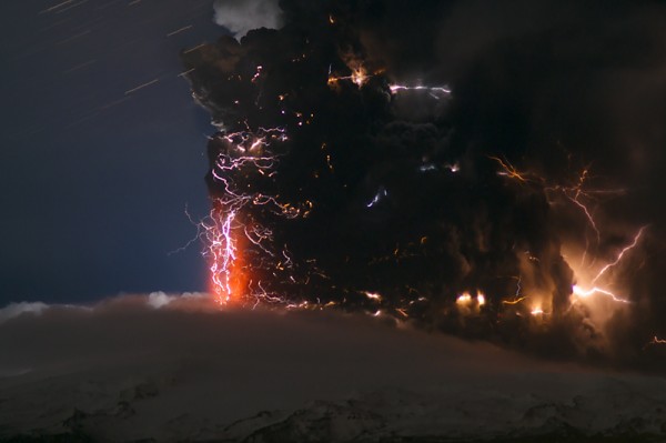 The Amazing Phenomenon of Volcanic Lightning! | ScienceBlogs