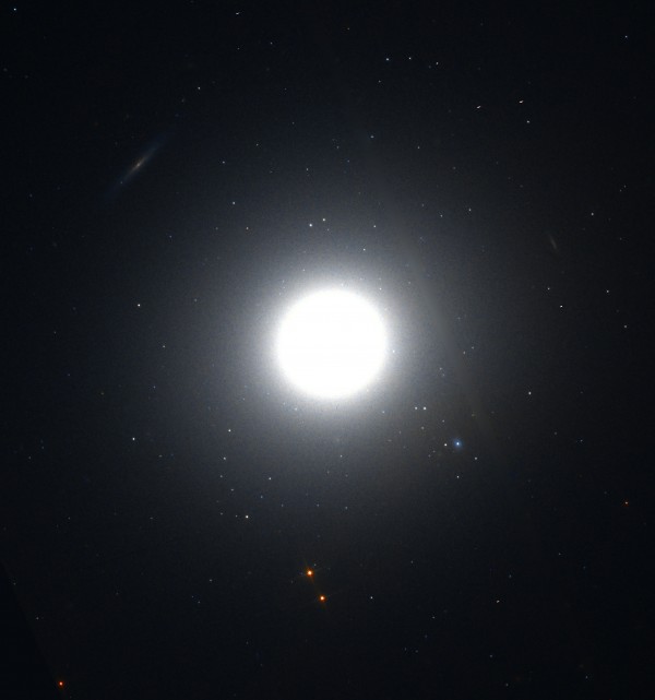 Image credit: NASA / ESA / Hubble Space Telescope, via Wikisky.