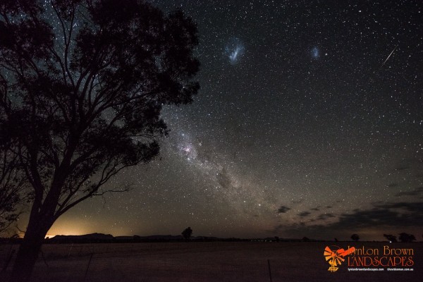 Image credit: Lynton Brown from Horsham, Australia, via http://earthsky.org/todays-image/see-it-best-photos-of-2014s-geminid-meteor-shower.