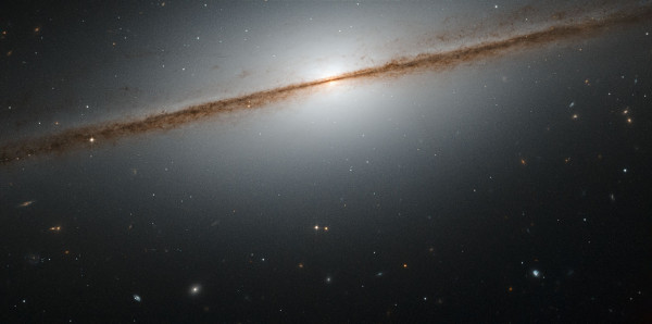Image credit: ESA/Hubble & NASA; Acknowledgement: Josh Barrington, via http://www.spacetelescope.org/images/potw1505a/.