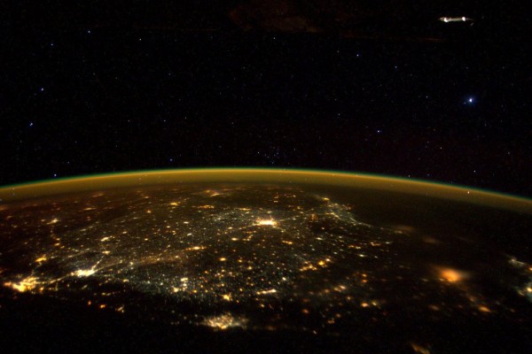 Image credit: ISS astronaut Scott Kelly, via https://twitter.com/StationCDRKelly/status/666042034633883649/photo/1?ref_src=twsrc%5Etfw.