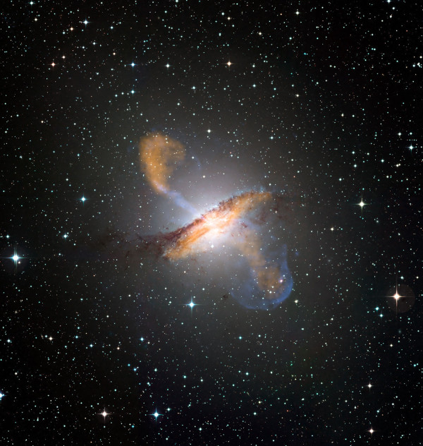 Image credit: ESO/WFI (visible); MPIfR/ESO/APEX/A.Weiss et al. (microwave); NASA/CXC/CfA/R.Kraft et al. (X-ray).