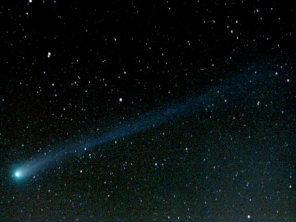 Amateur photo of Comet Hyakutake, taken in March of 1996 by John Pane. Image credit: John Pane of http://www.cs.cmu.edu/~pane/hyakutake.html.