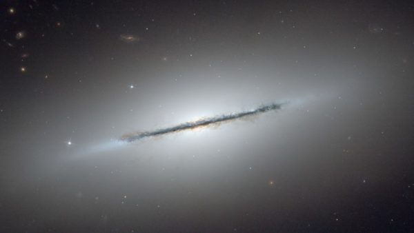 The Spindle Galaxy, NGC 5866, one of the finest edge-on galaxies visible from Earth. Image credit: NASA, ESA, and The Hubble Heritage Team (STScI/AURA).