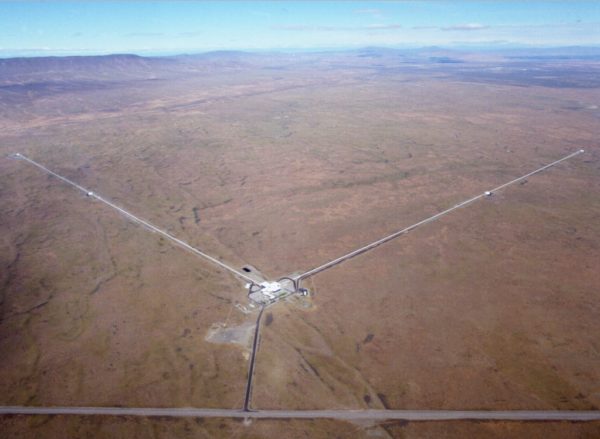 The LIGO Hanford Observatory for detecting gravitational waves in Washington State, USA. Image credit: Caltech/MIT/LIGO Laboratory.